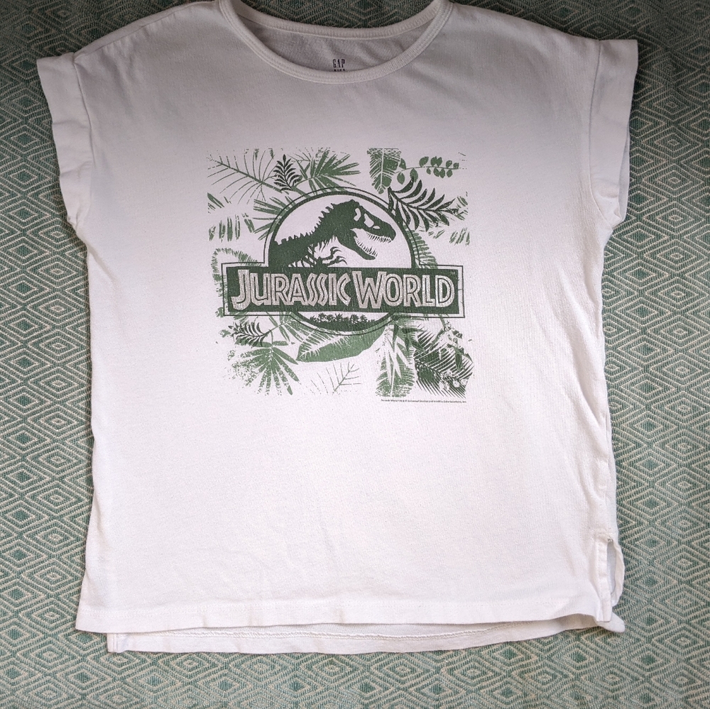 GAP Jurassic World Tee